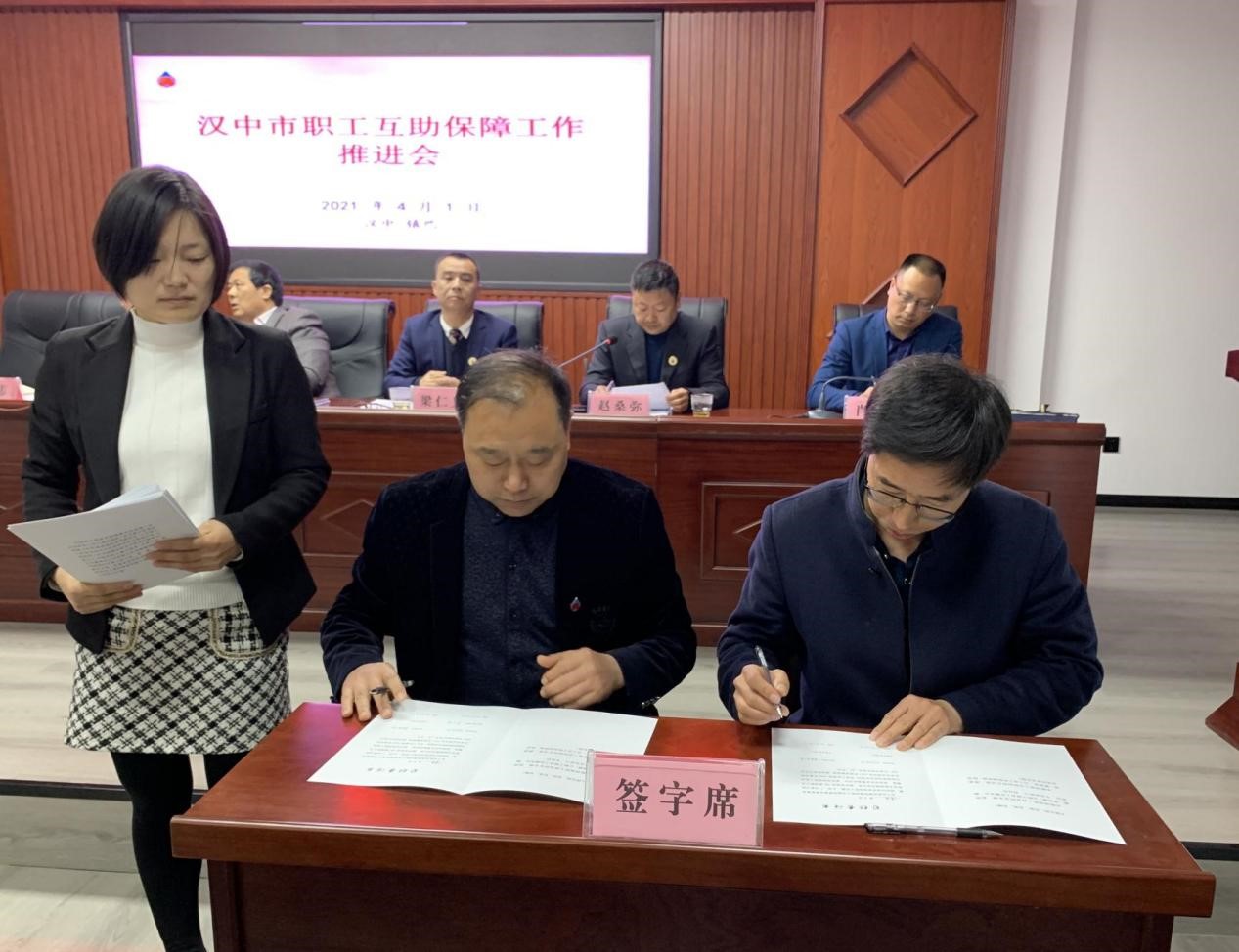 161795679284888659.jpg 3.jpg