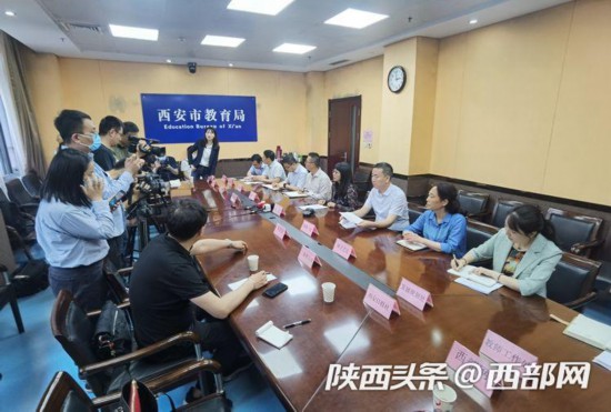 162121214354670577.jpg 5937683682140536209.jpg